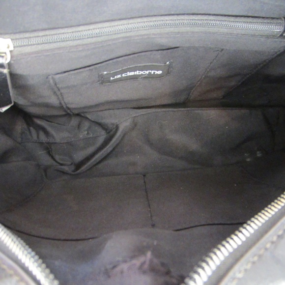 Liz Claiborne Classic Black Double Strapped Faux Leather Zipper Close Purse - Picture 9 of 12